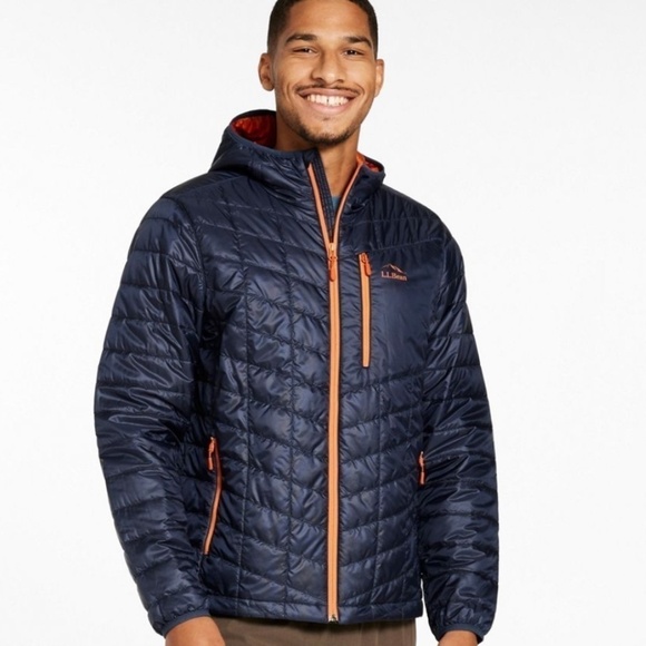 L.L. Bean Other - L.L. Bean Men's PrimaLoft Packaway Hooded Jacket